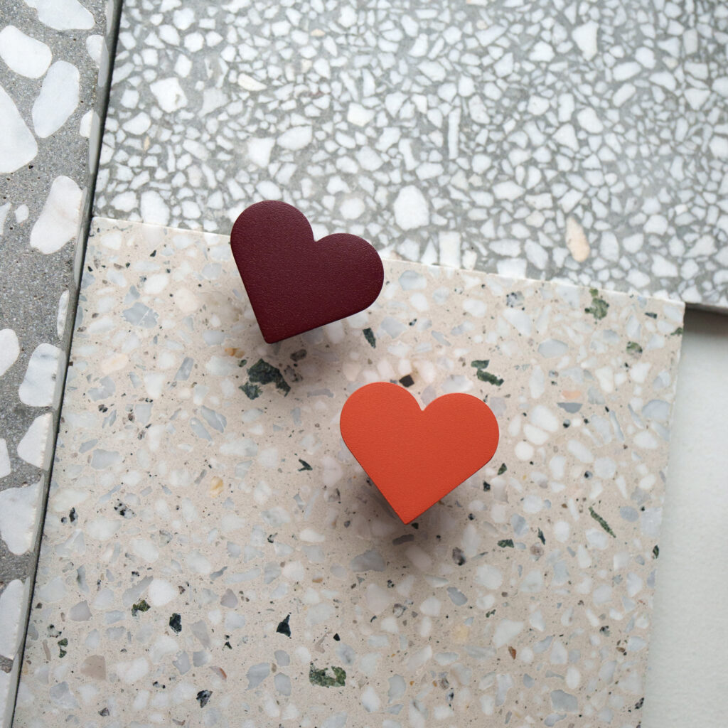 UCHWYT MEBLOWY HEART